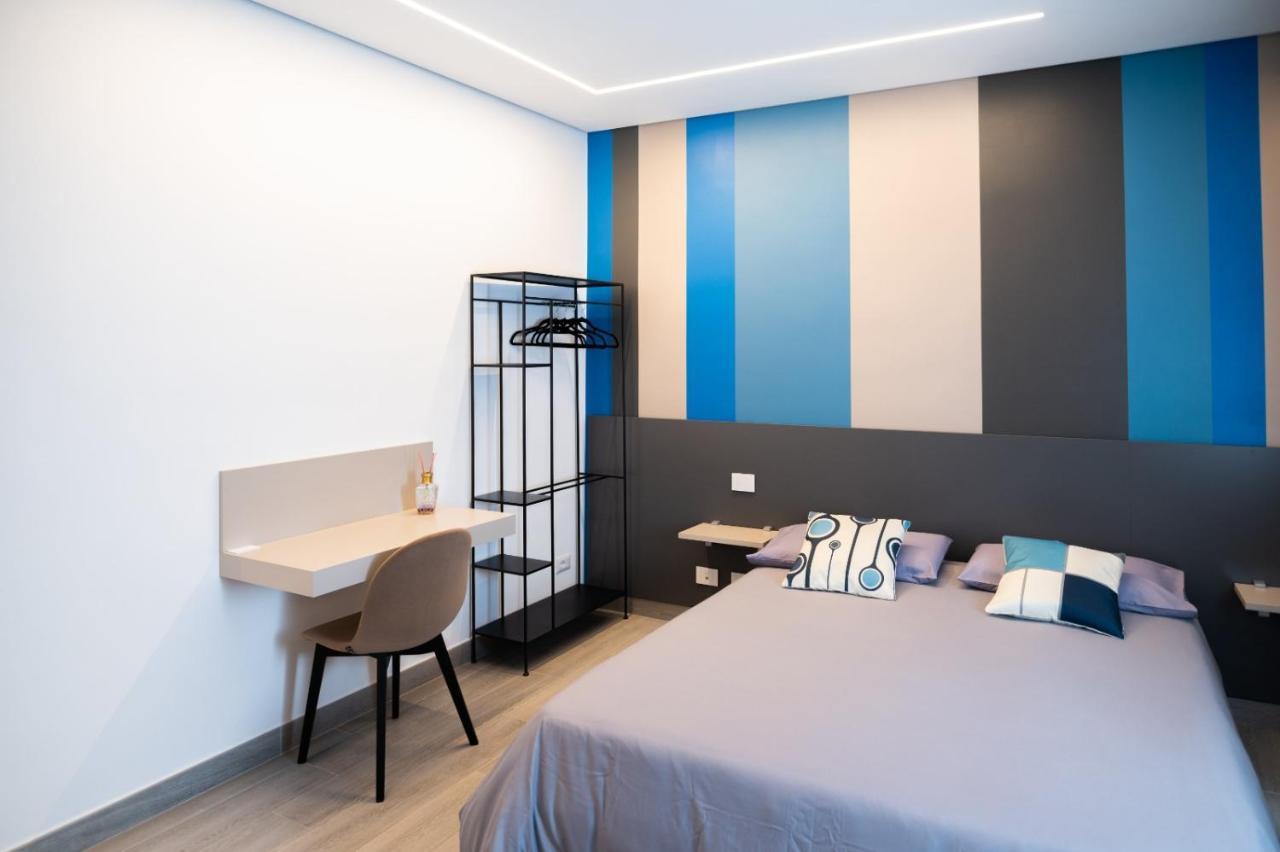 Grey House Guest House Luxury Latina Bagian luar foto